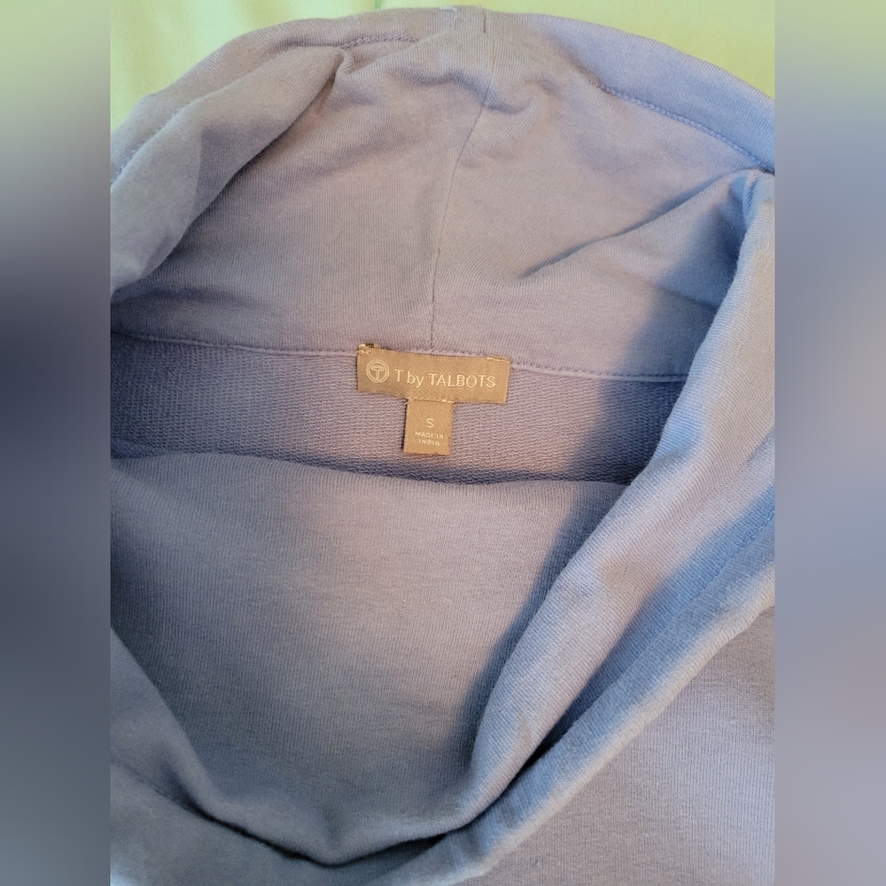 Talbots Sweatshirt - Picture 4 of 9